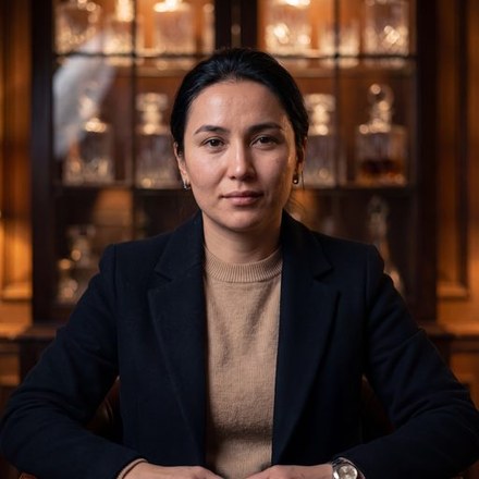 GG Sharipova